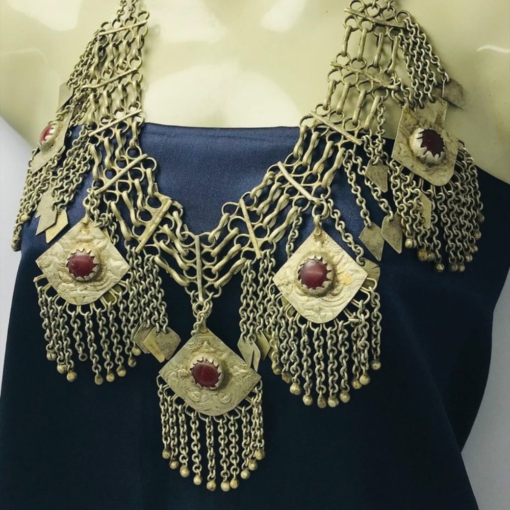 Vintage Dangling Five Pendant Handmade Necklace, Antique Silver Kuchi necklace - Picture 3 of 11